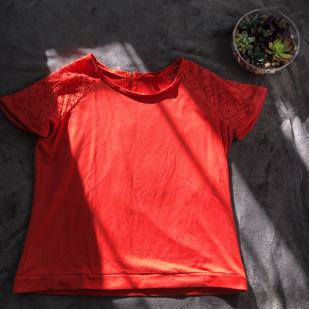 Orange lace sleeve top with zipper size XL